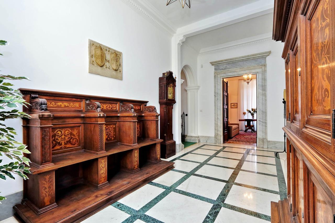 Prestigious Apartment Via Veneto Рим Екстериор снимка