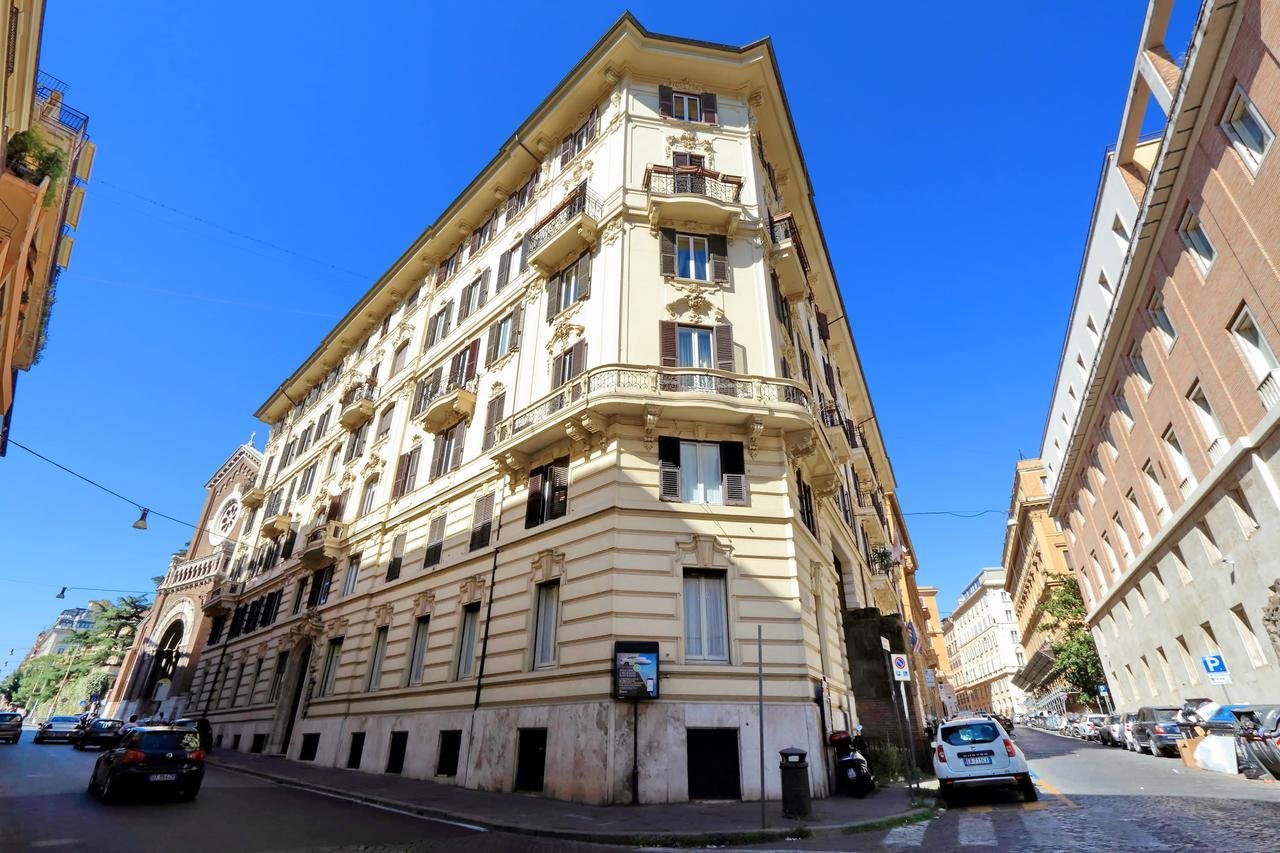 Prestigious Apartment Via Veneto Рим Екстериор снимка