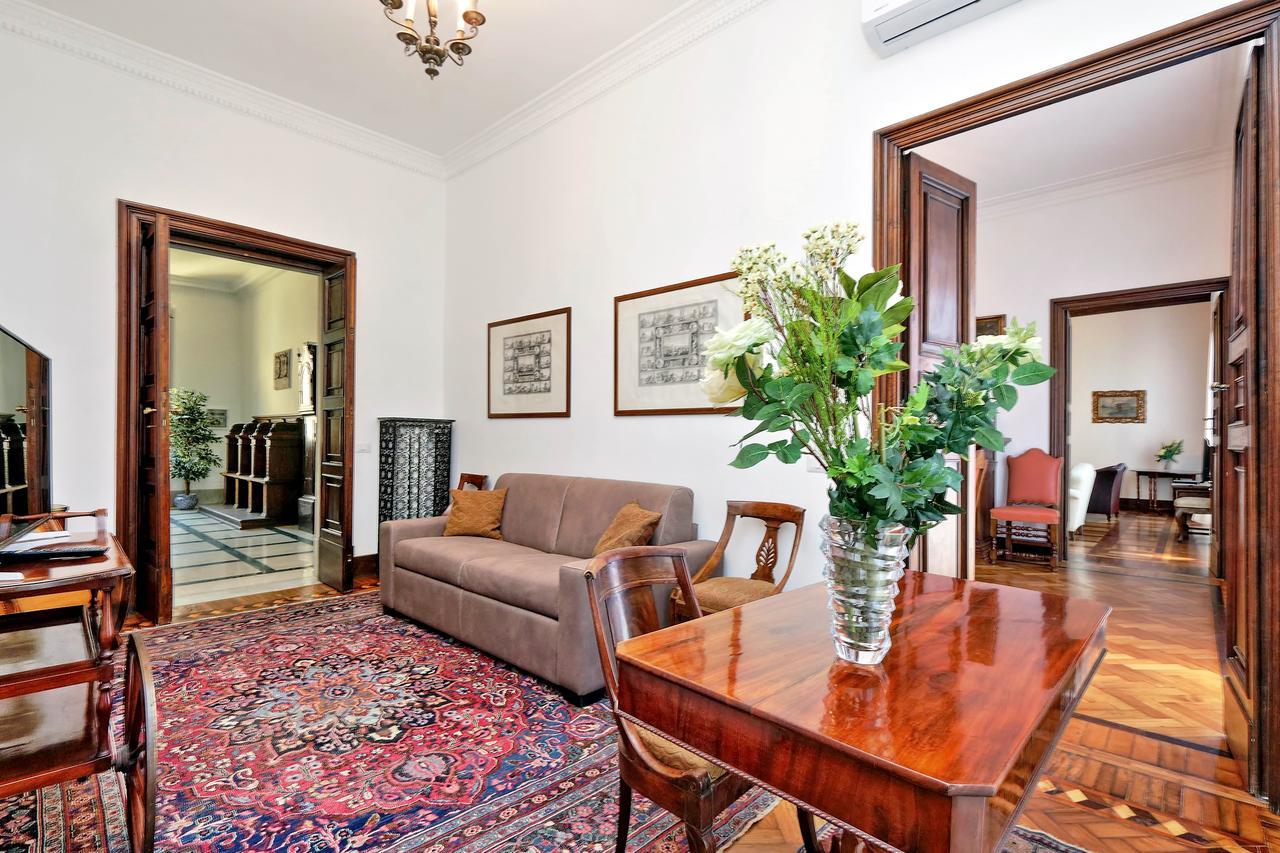 Prestigious Apartment Via Veneto Рим Екстериор снимка